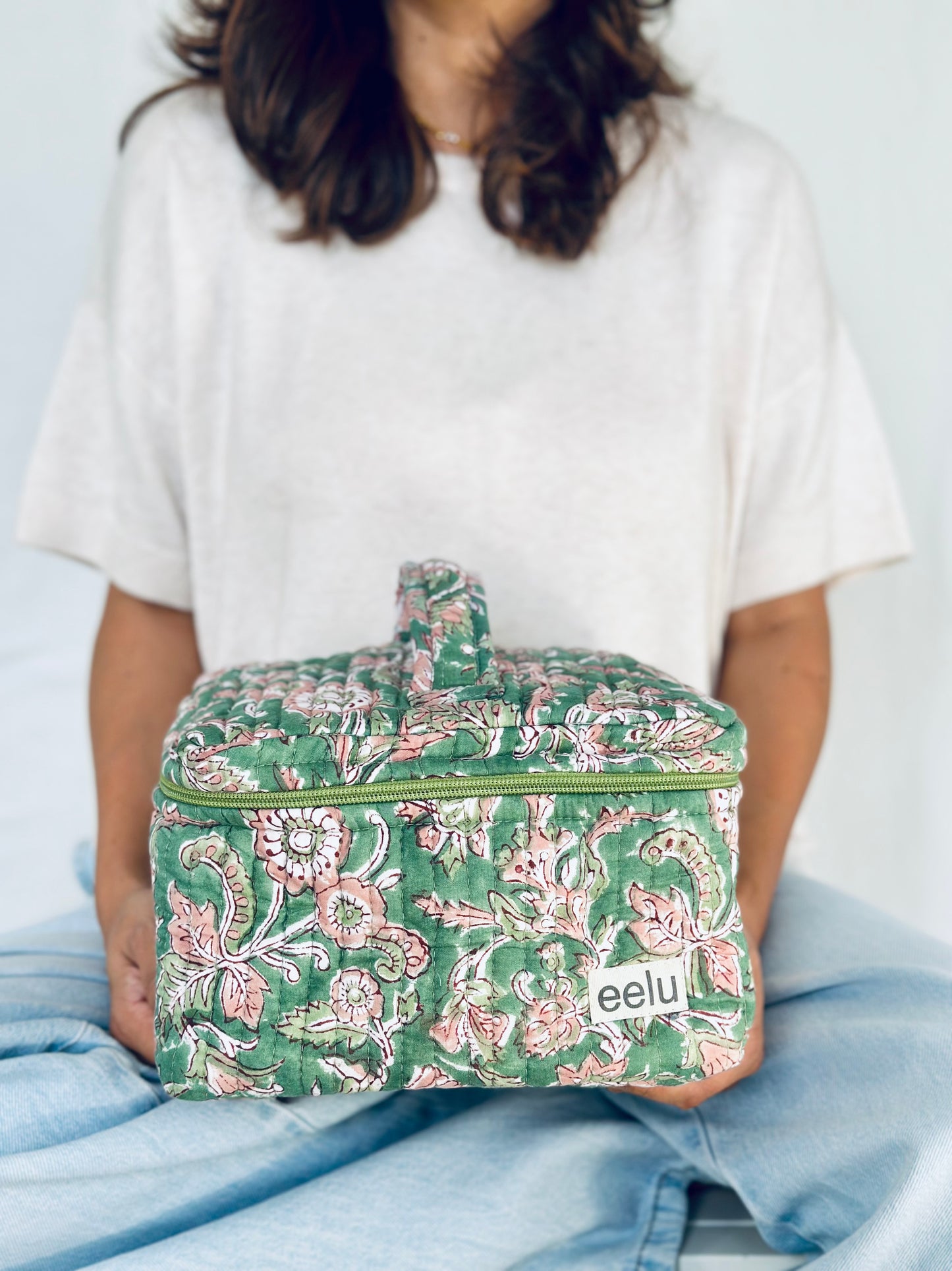 Leela Vanity Case – Handprinted Quilted Travel Organizer Bag