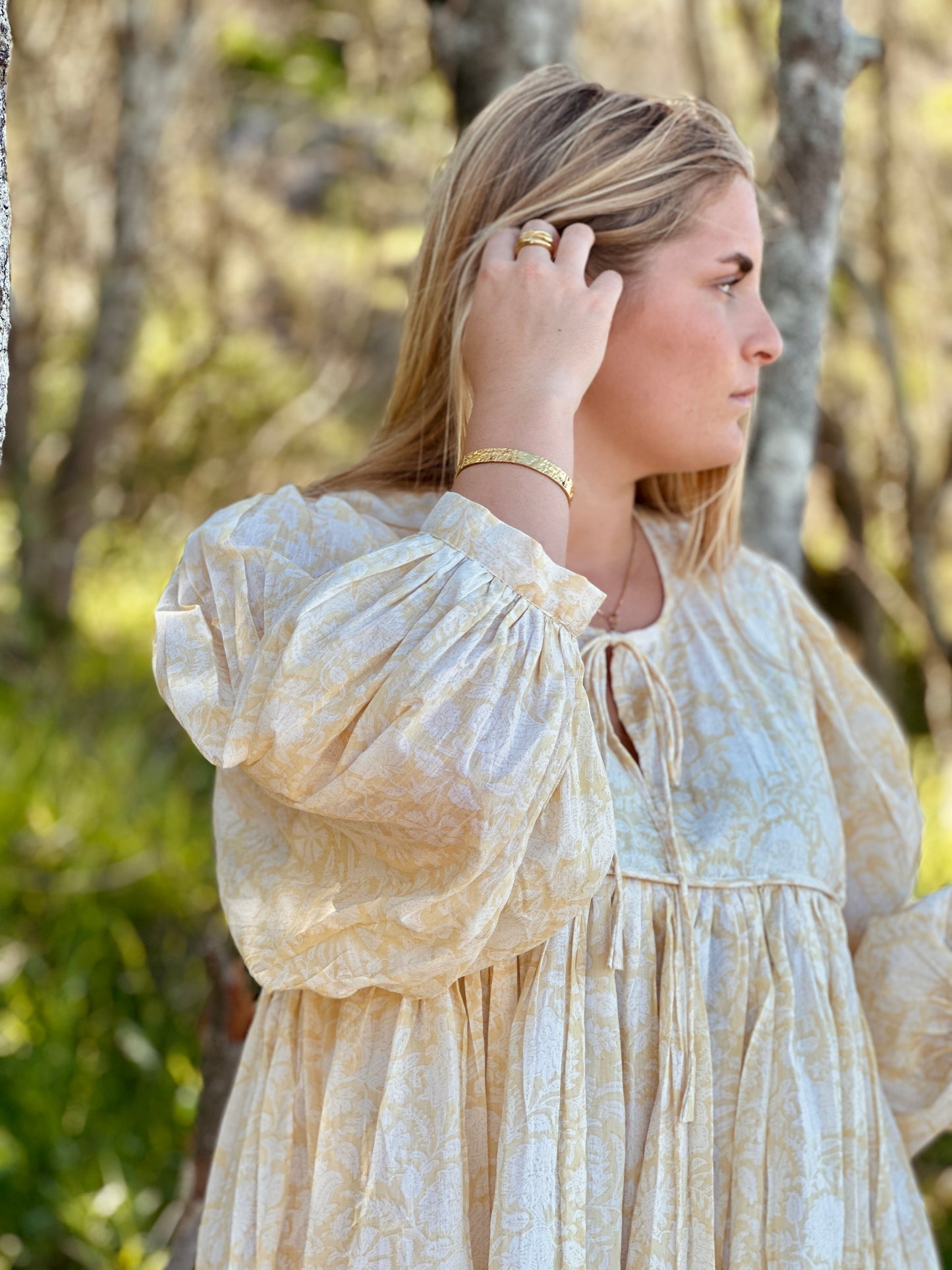 Rutoo Mini Dress - Golden Sand | Petite Friendly