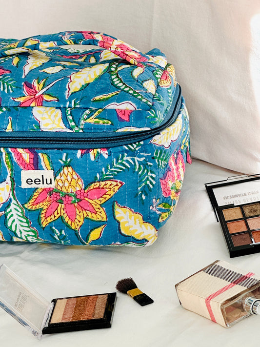 Nilya Vanity Case – Handprinted Quilted Travel Organizer Bag